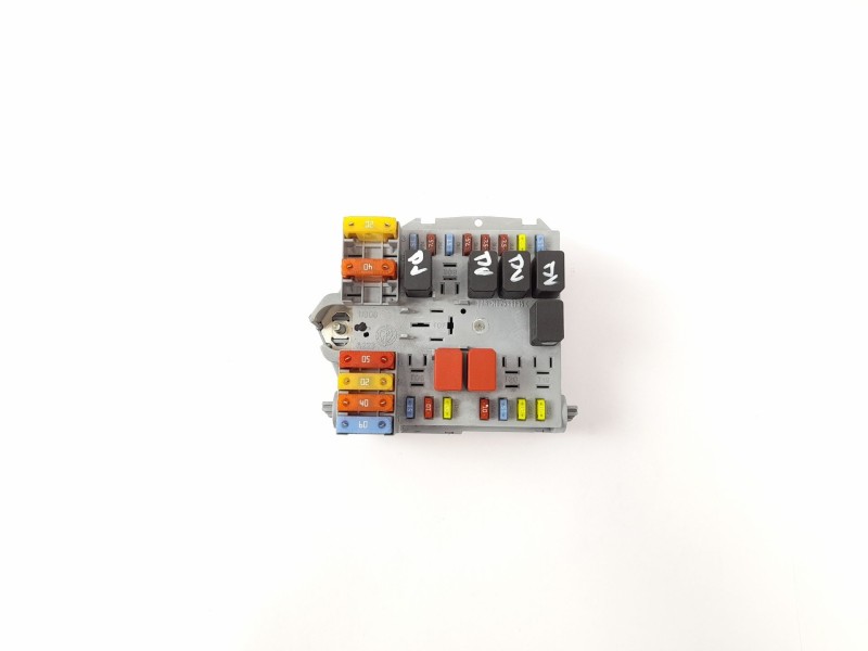 Recambio de caja reles / fusibles para alfa romeo 159 (939_) 2.0 jtdm (939axp1b) referencia OEM IAM 50513644  