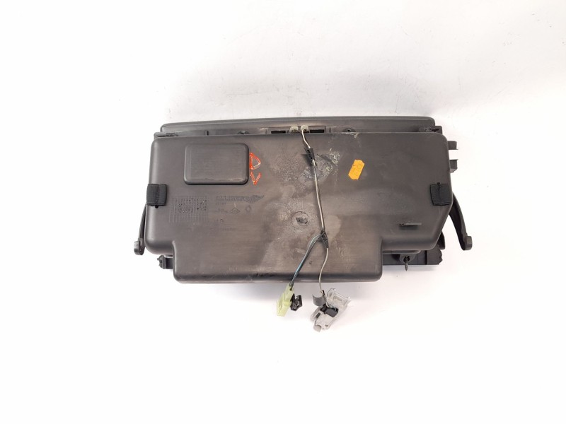Recambio de guantera para renault laguna (b56) 2.2 dt (b569) referencia OEM IAM 7700824128  