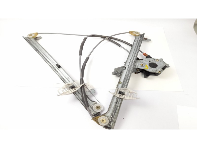 Recambio de elevalunas delantero derecho para citroen xsara coupé (n0) 1.9 td referencia OEM IAM   