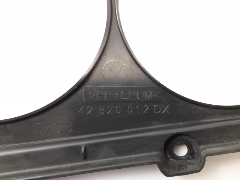 Recambio de moldura para alfa romeo 159 (939_) 2.0 jtdm (939axp1b) referencia OEM IAM 42820012  