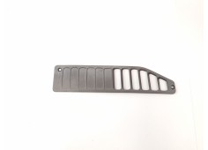 Recambio de moldura para iveco daily i caja/chasis 35-8 (12931102, 12931104, 12931111, 12931112, 12931117, 1293 referencia OEM I