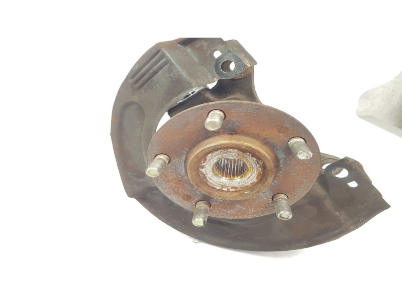 Recambio de mangueta delantera izquierda para mitsubishi space wagon (n80/n90) 2.4 referencia OEM IAM   
