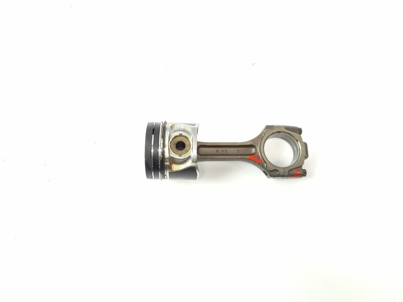 Recambio de piston para kia carens iii monospace un 2.0 crdi referencia OEM IAM   