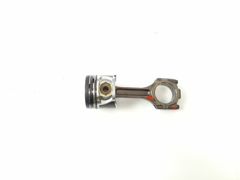 Recambio de piston para kia carens iii monospace un 2.0 crdi referencia OEM IAM   