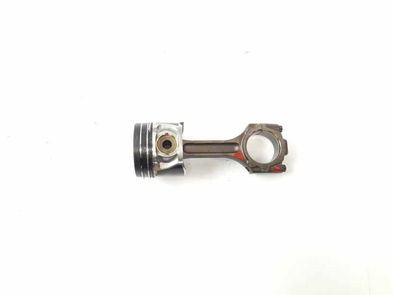 Recambio de piston para kia carens iii monospace un 2.0 crdi referencia OEM IAM   