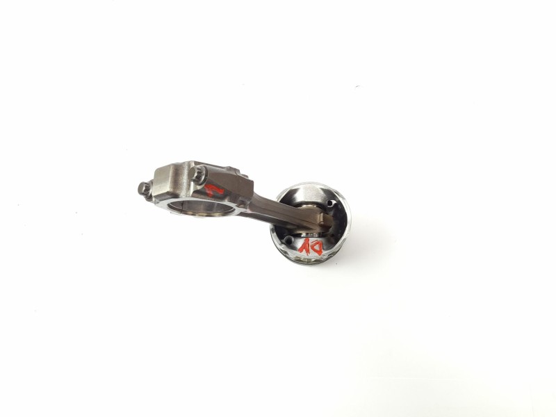 Recambio de piston para kia carens iii monospace un 2.0 crdi referencia OEM IAM   