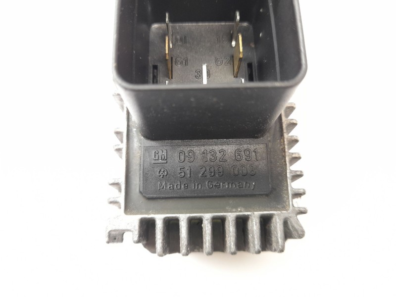 Recambio de caja precalentamiento para saab 9-3 (ys3d) 2.2 tid referencia OEM IAM 09132691  