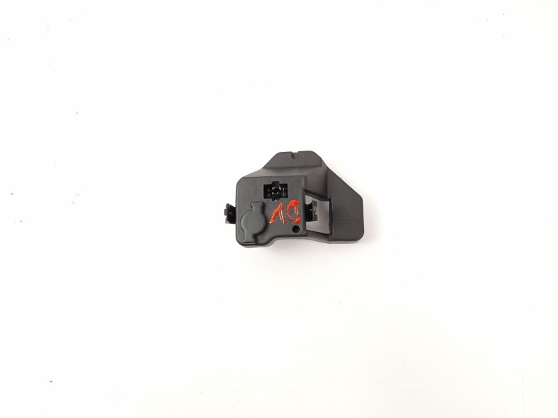 Recambio de portalamparas para saab 9-3 (ys3d) 2.2 tid referencia OEM IAM 4831079  