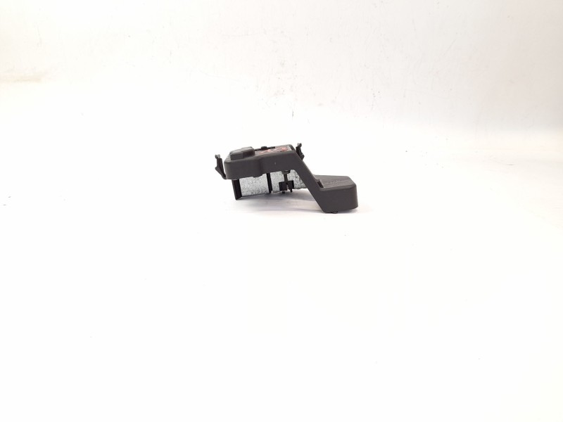 Recambio de portalamparas para saab 9-3 (ys3d) 2.2 tid referencia OEM IAM 4831079  