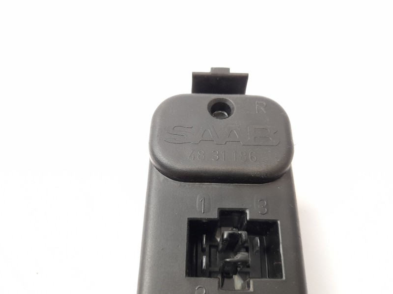 Recambio de portalamparas para saab 9-3 (ys3d) 2.2 tid referencia OEM IAM 4831186  