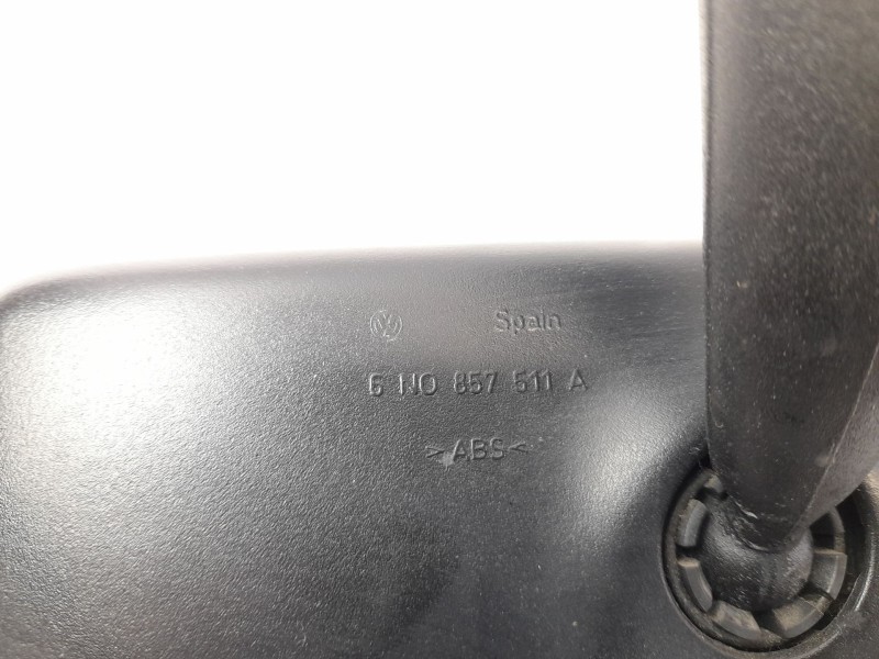 Recambio de espejo interior para volkswagen polo berlina (6n1) 64 1.9 d referencia OEM IAM 6N0857511A  