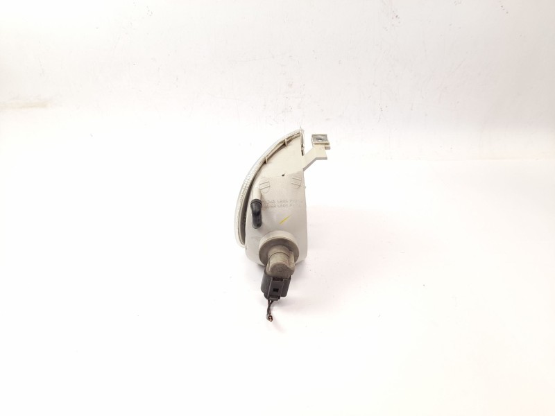Recambio de piloto delantero izquierdo para volkswagen polo berlina (6n1) 64 1.9 d referencia OEM IAM 084411513LF  