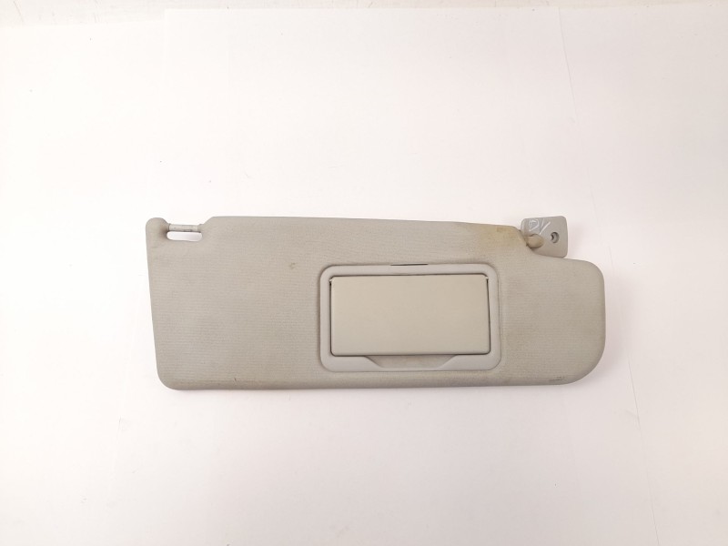 Recambio de parasol derecho para volkswagen polo berlina (6n1) 64 1.9 d referencia OEM IAM 1H0857552Q  