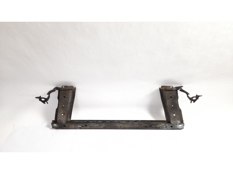 Recambio de punta chasis delantera para renault scenic ii 1.5 dci diesel referencia OEM IAM 8200197451  