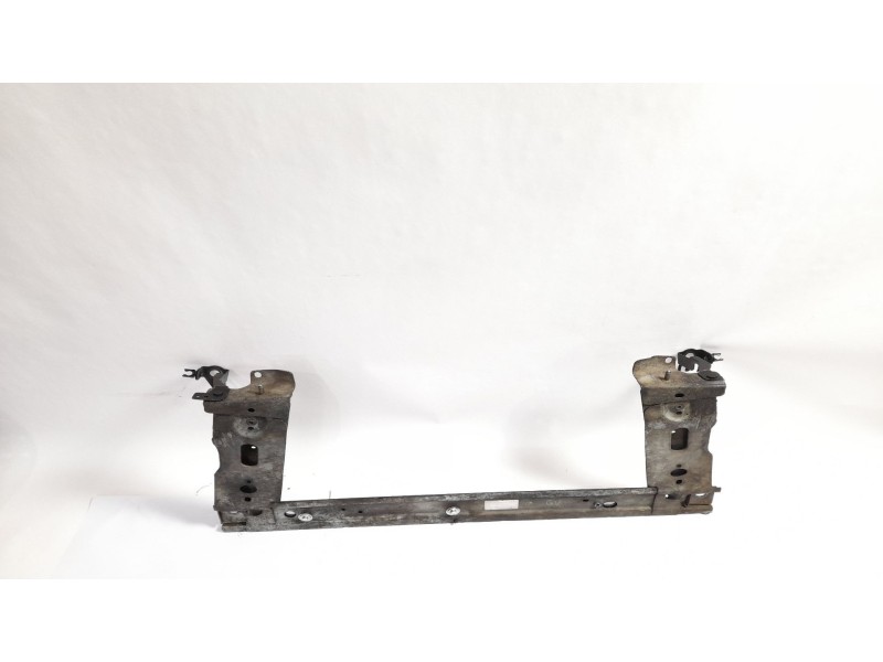 Recambio de punta chasis delantera para renault scenic ii 1.5 dci diesel referencia OEM IAM 8200197451  