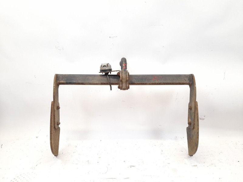 Recambio de enganche remolque para ford transit connect (p65-p70-p80) 1.8di referencia OEM IAM   