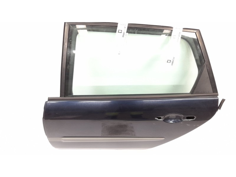Recambio de puerta trasera izquierda para renault scenic ii 1.5 dci diesel referencia OEM IAM   