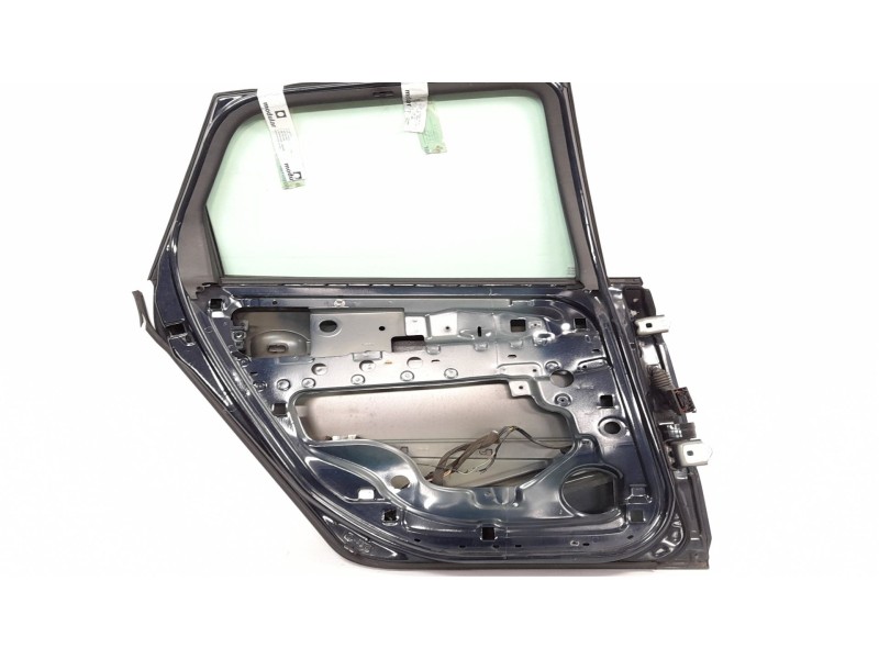 Recambio de puerta trasera izquierda para renault scenic ii 1.5 dci diesel referencia OEM IAM   