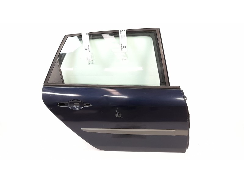Recambio de puerta trasera derecha para renault scenic ii 1.5 dci diesel referencia OEM IAM   