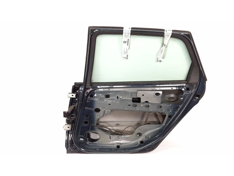Recambio de puerta trasera derecha para renault scenic ii 1.5 dci diesel referencia OEM IAM   