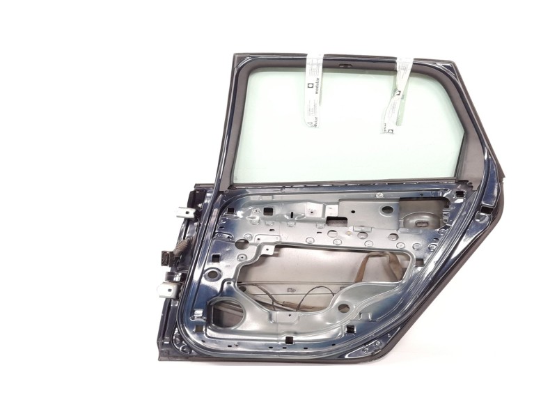 Recambio de puerta trasera derecha para renault scenic ii 1.5 dci diesel referencia OEM IAM   