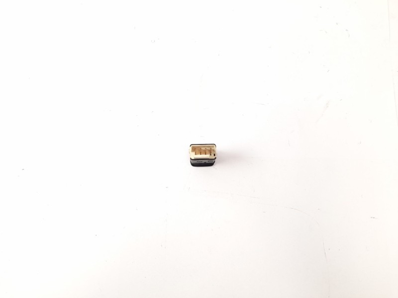 Recambio de boton limpia para rover xp 1.4d (114 ld) referencia OEM IAM EEP0104  