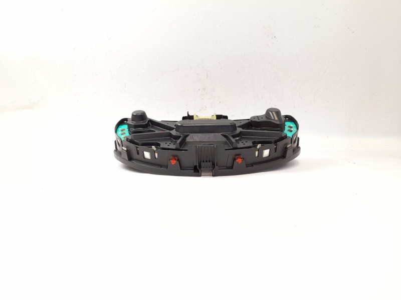 Recambio de cuadro instrumentos para opel corsa c cosmo referencia OEM IAM 13173350WD  