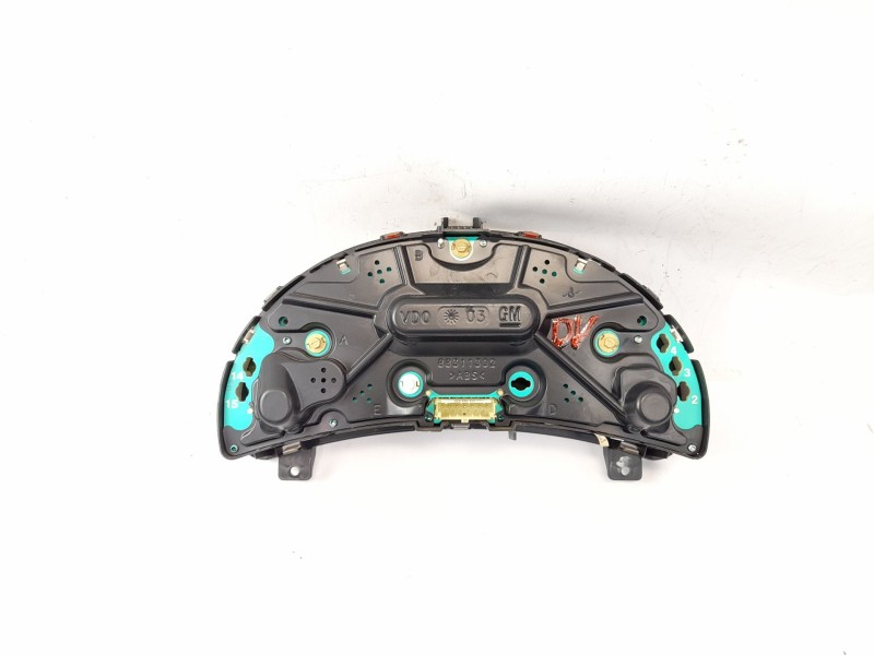 Recambio de cuadro instrumentos para opel corsa c cosmo referencia OEM IAM 13173350WD  