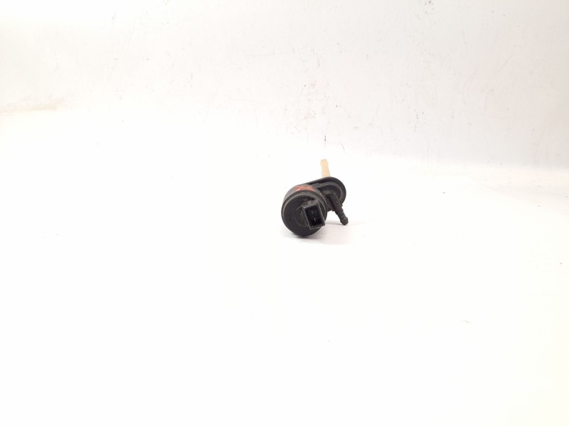 Recambio de bomba limpia para opel corsa c cosmo referencia OEM IAM 24439254  