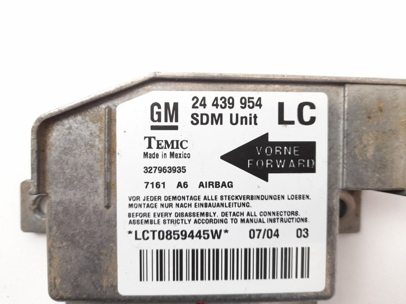 Recambio de centralita airbag para opel corsa c cosmo referencia OEM IAM 24439954  