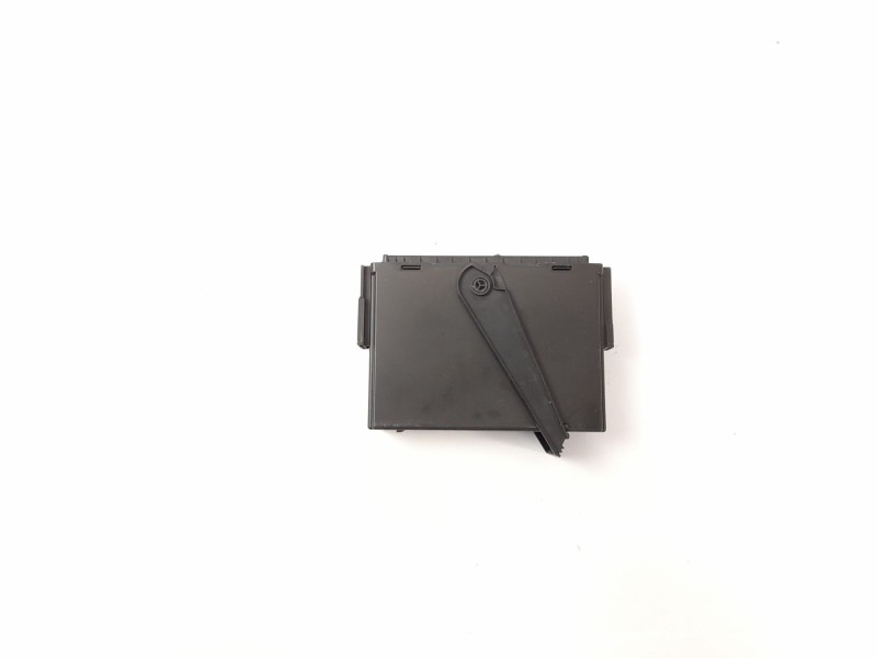 Recambio de modulo confort para opel corsa c cosmo referencia OEM IAM 13111111  