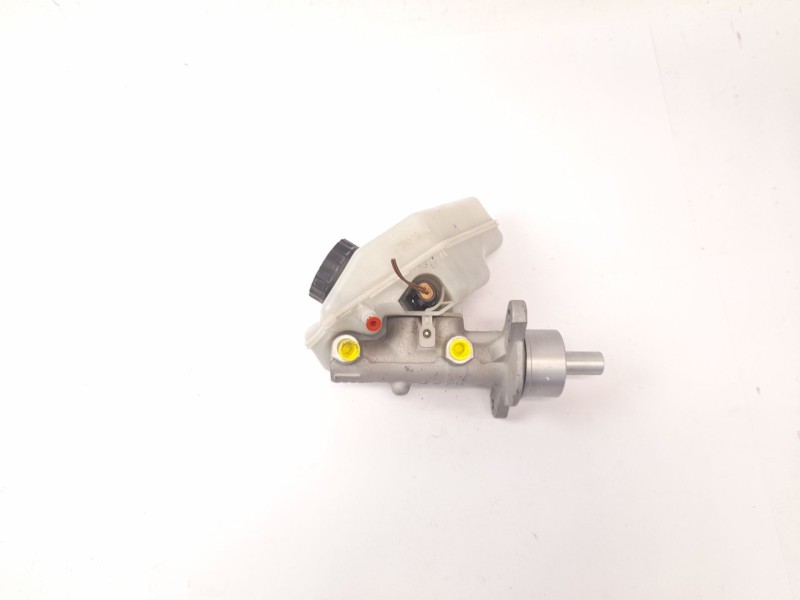 Recambio de bomba freno para opel corsa c cosmo referencia OEM IAM 0204024948  