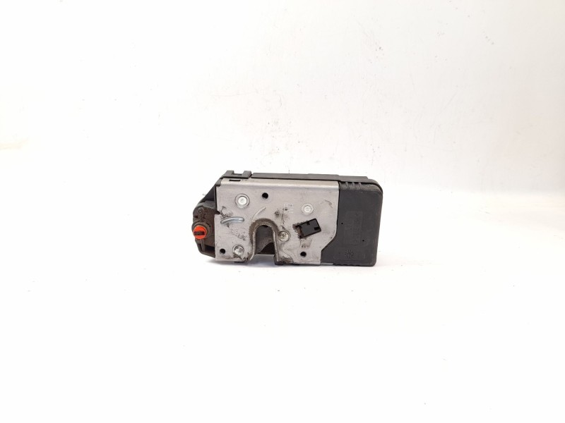 Recambio de cerradura puerta trasera izquierda para opel corsa c cosmo referencia OEM IAM 13154793  