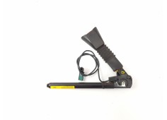Recambio de enganche cinturon seguridad delantero derecho para opel corsa c cosmo referencia OEM IAM 09114886  