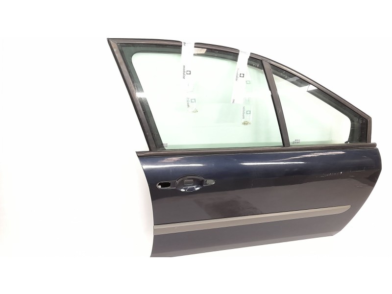 Recambio de puerta delantera derecha para renault scenic ii 1.5 dci diesel referencia OEM IAM   