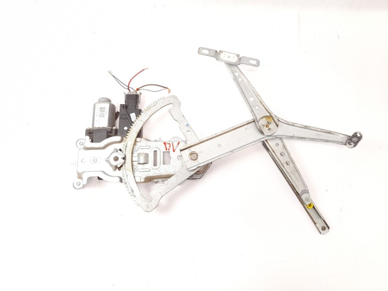 Recambio de elevalunas delantero derecho para opel corsa c cosmo referencia OEM IAM 13173074  
