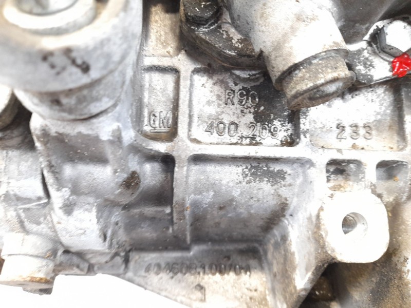 Recambio de caja cambios para opel corsa c cosmo referencia OEM IAM R90400209  