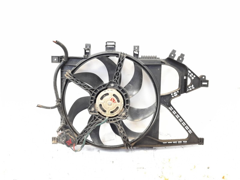 Recambio de electroventilador para opel corsa c cosmo referencia OEM IAM 24463854  