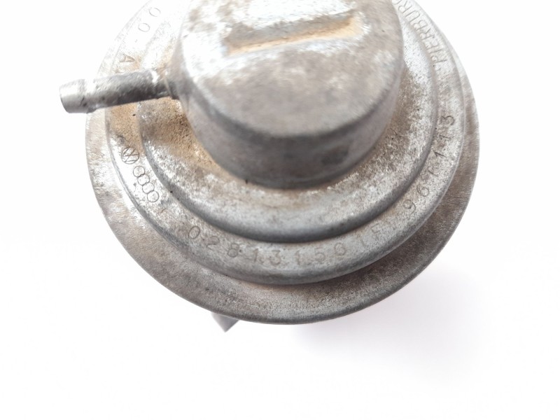 Recambio de valvula egr para seat inca (6k9) 1.9 d referencia OEM IAM 028131501F  