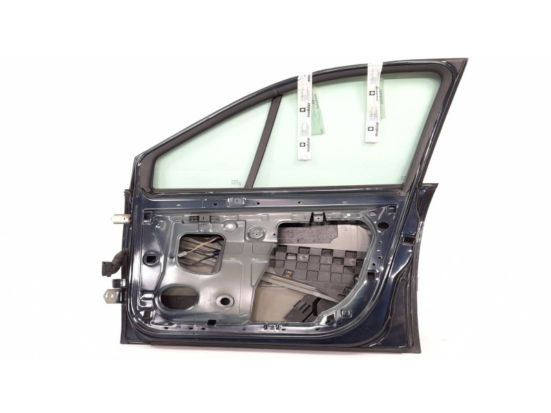 Recambio de puerta delantera derecha para renault scenic ii 1.5 dci diesel referencia OEM IAM   