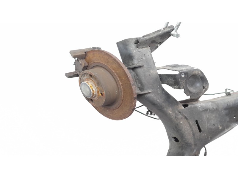 Recambio de puente trasero para renault scenic ii 1.5 dci diesel referencia OEM IAM   