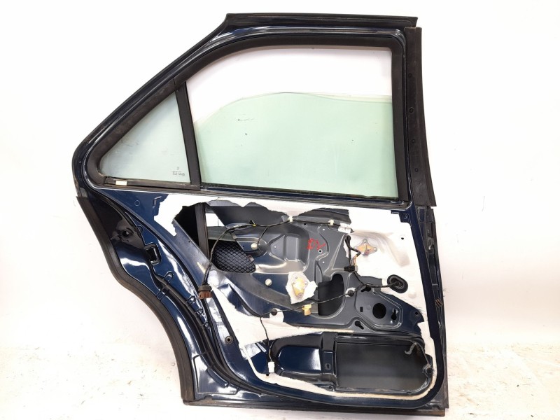 Recambio de puerta trasera izquierda para peugeot 406 st 2.0 depo referencia OEM IAM   