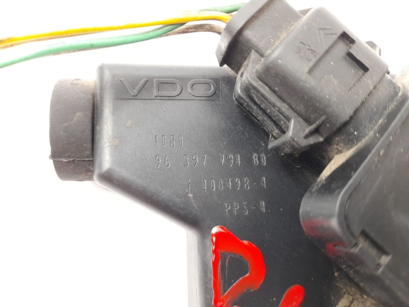Recambio de potenciometro pedal para peugeot 406 (8b) 2.0 hdi 110 referencia OEM IAM 9639779180  