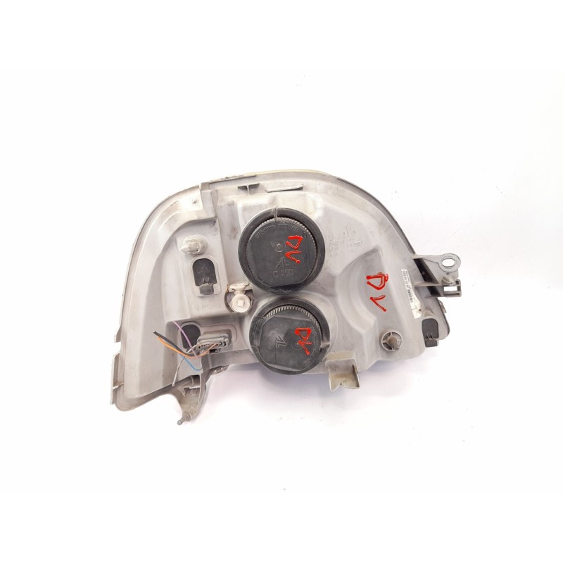 Recambio de faro izquierdo para opel movano (2004 =>) 2.5 cdti cat (g9u-754 / lzm) referencia OEM IAM 8200163516D  