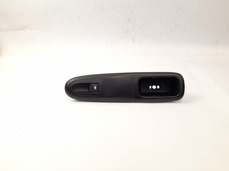 Recambio de mando elevalunas delantero derecho para peugeot 406 st 2.0 depo referencia OEM IAM   