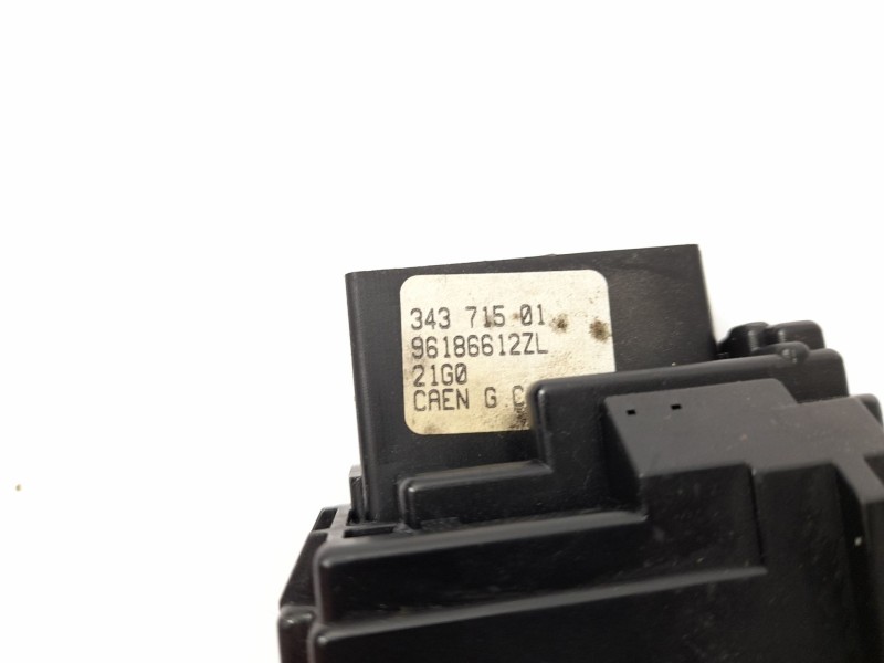 Recambio de mando limpia para peugeot 406 st 2.0 depo referencia OEM IAM 96186612ZL  