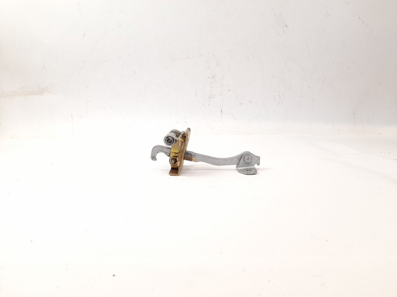 Recambio de retenedor puerta para peugeot 406 st 2.0 depo referencia OEM IAM   