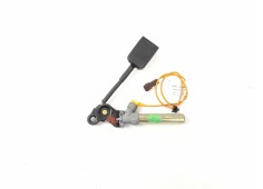 Recambio de enganche cinturon seguridad delantero derecho para peugeot 406 st 2.0 depo referencia OEM IAM 9632509080  