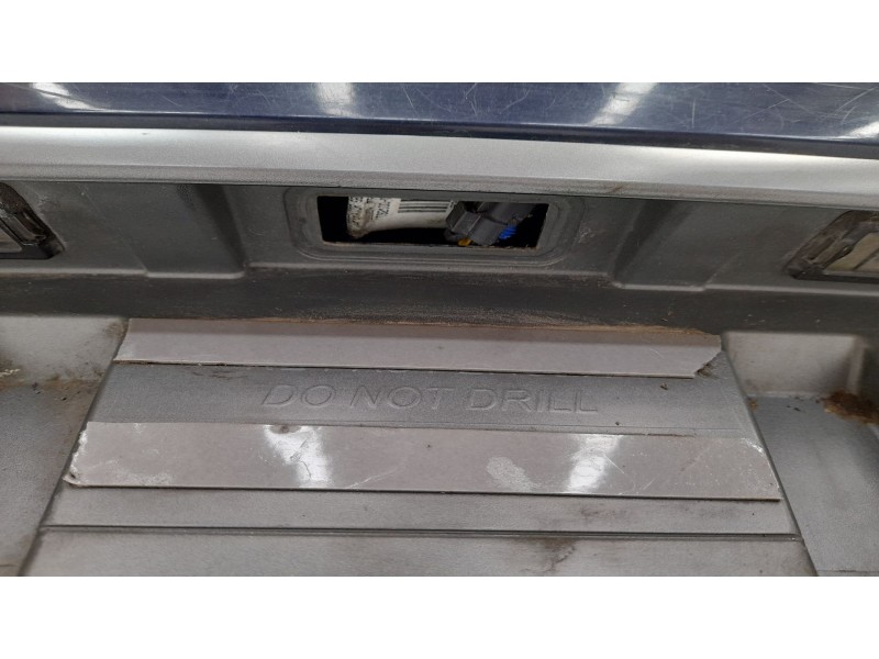 Recambio de porton trasero para renault scenic ii 1.5 dci diesel referencia OEM IAM   