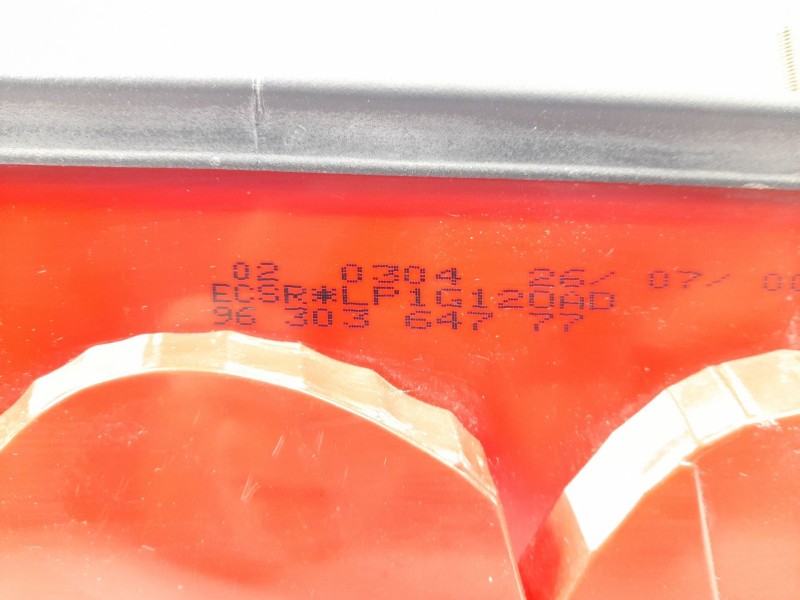 Recambio de piloto trasero derecho para peugeot 406 st 2.0 depo referencia OEM IAM 9630364777  